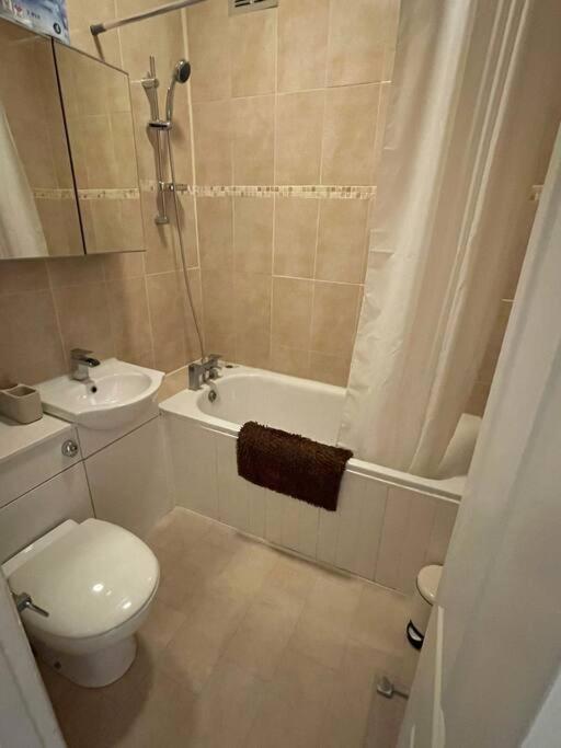 One Bedroom Flat In The Heart Of Islington London Exterior photo